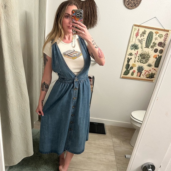 En crème midi Jean dress size small - Picture 1 of 5